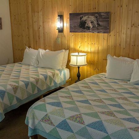 High Country Motel And Cabins Cooke City Exterior photo