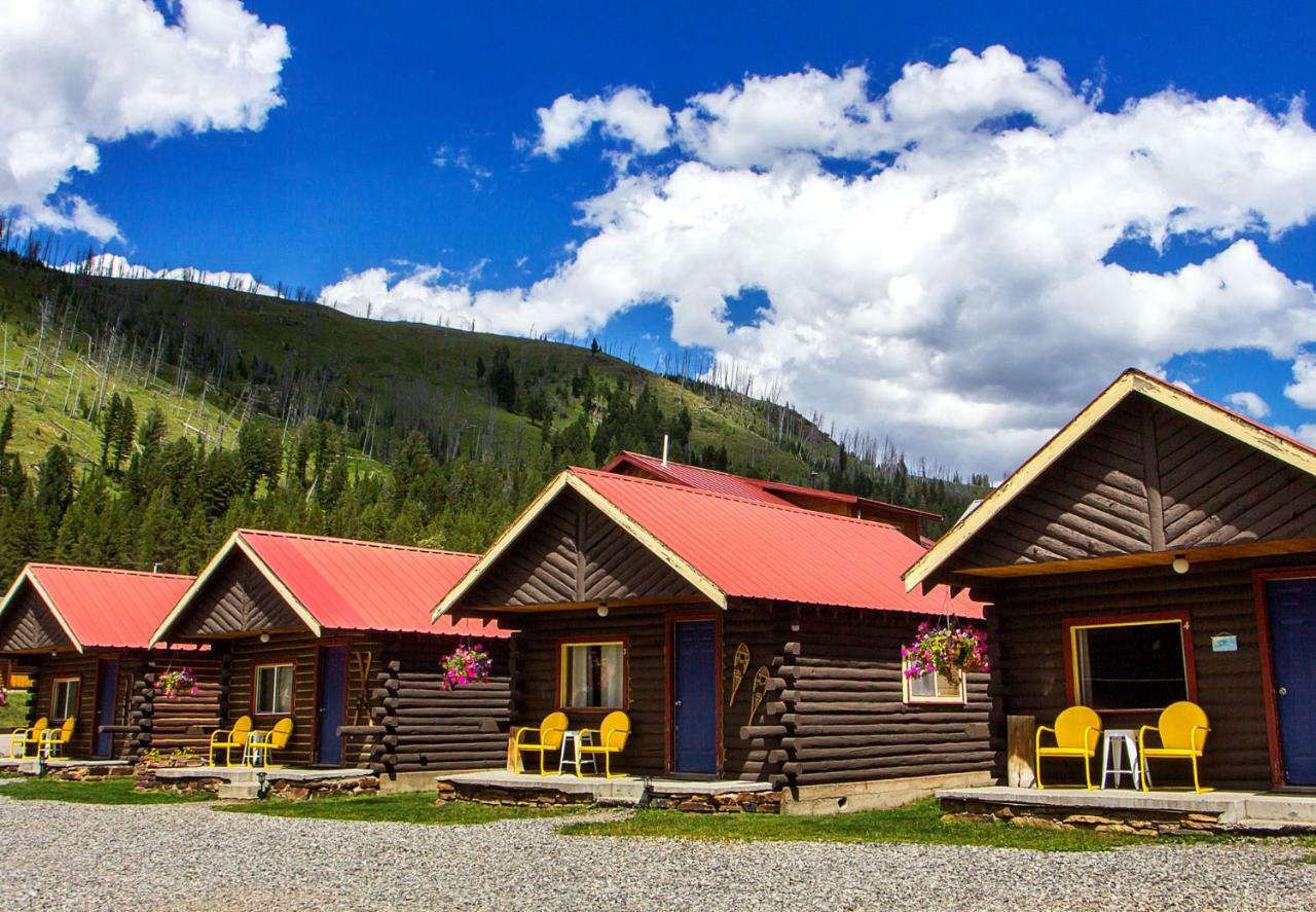 High Country Motel And Cabins Cooke City Exterior photo